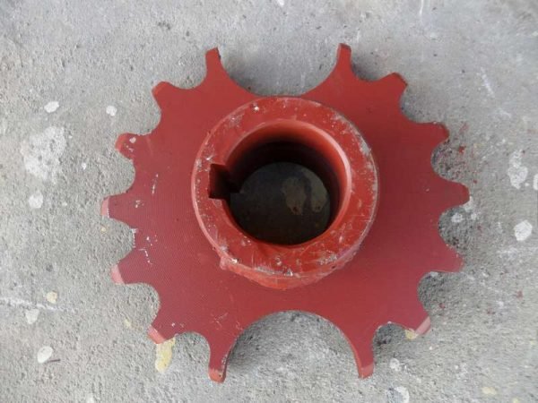 Звездочка ведущая z=14 ПР 02.00.700 — изображение 1