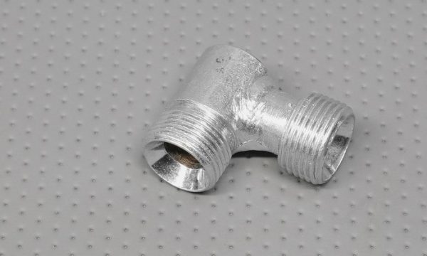 Уголок 24*24 /c контргайкой/литой S24*24 — изображение 1