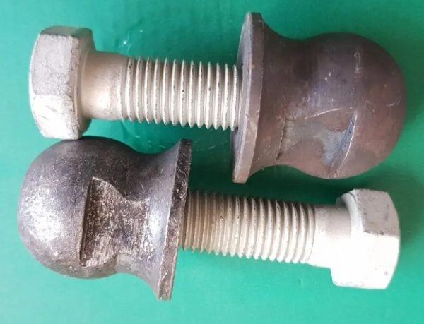 Болт с шаром (Артикул KK071256AE) — изображение 1