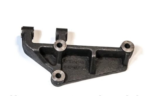 kronshtejn-kompressora-kondiczionera-deutz-04206795.jpg Кронштейн компрессора кондиционера DEUTZ 04206795 — изображение 1